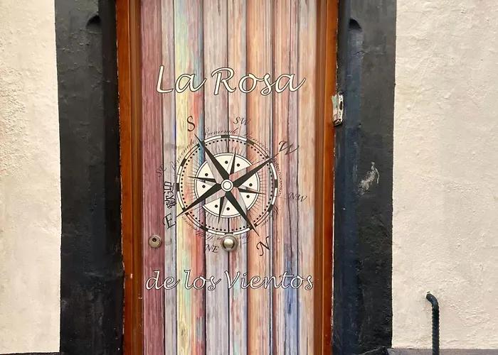Hostel Rosa De Vientos *
