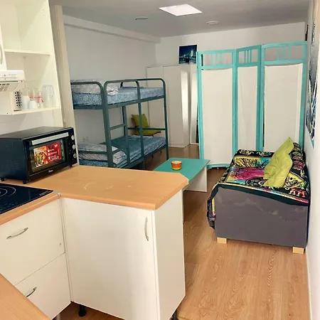 Rosa De Vientos Hostel Cadiz